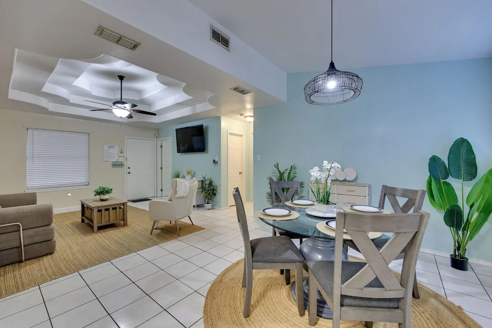 Pool Access & Work-ready Comforts! Edinburg Apt