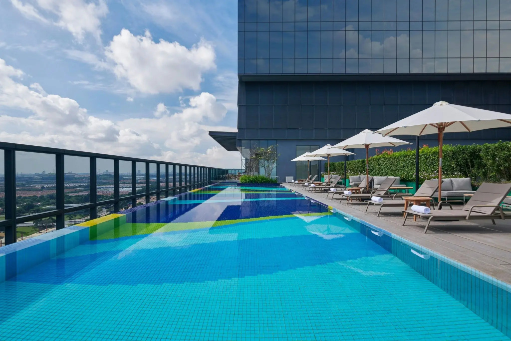 Courtyard by Marriott Setia Alam