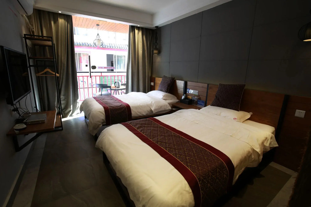 Holland Boutique Inn