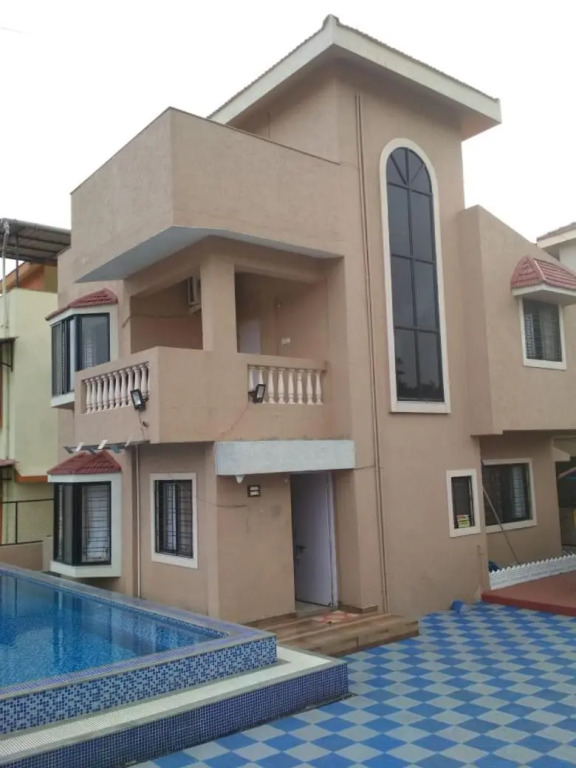 Royal Villa 3 - Luxurious 3BHK Villa with Huge Pvt Swimming Pool