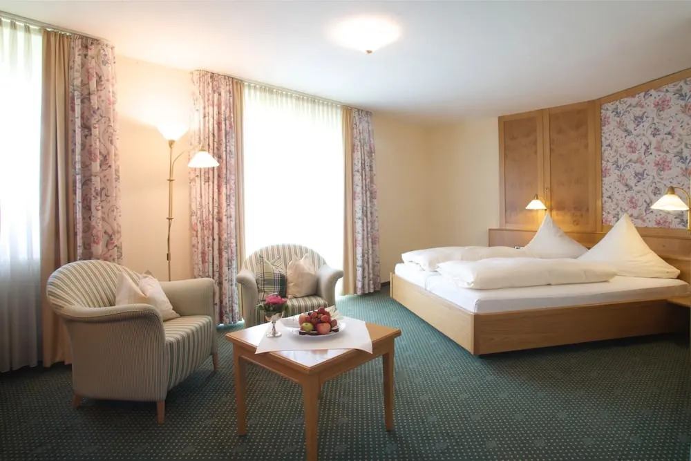 Hotel & Restaurant Dornweiler Hof