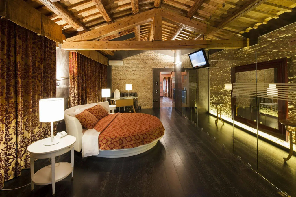 Villa Solaris Hotel & Residence