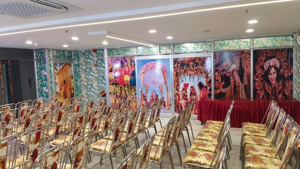 BKRS Hotel