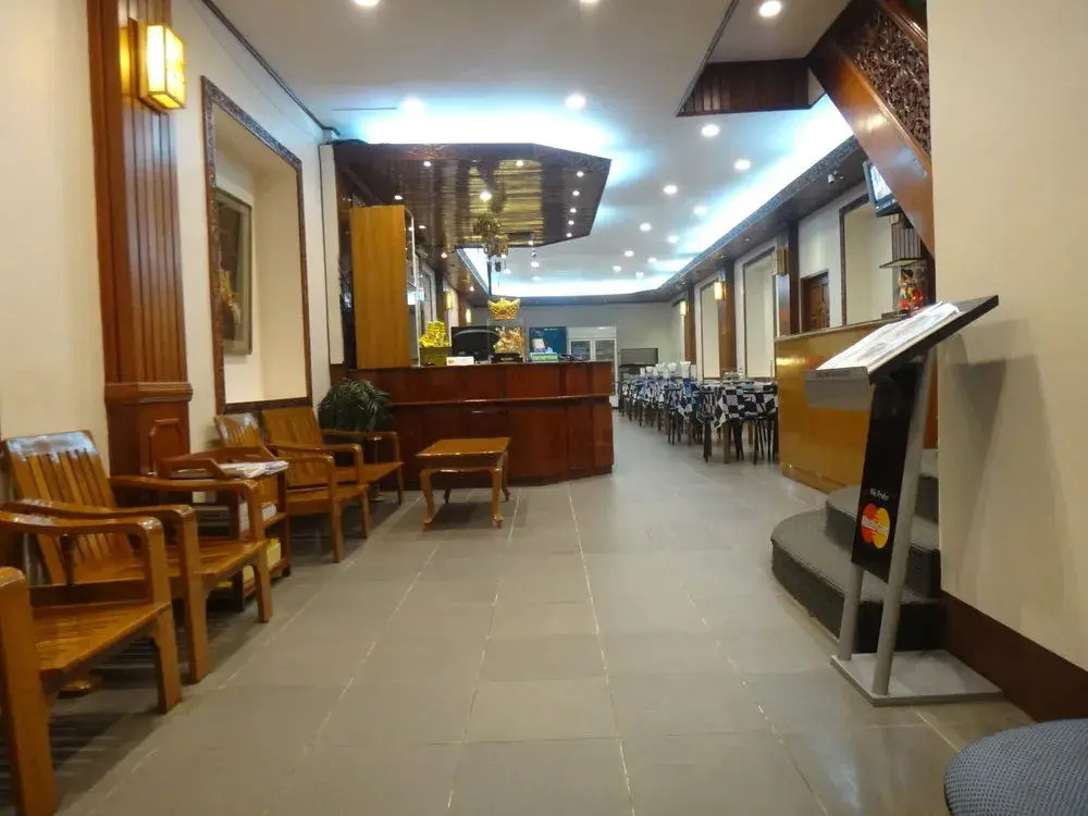 Chit Sayar Hotel