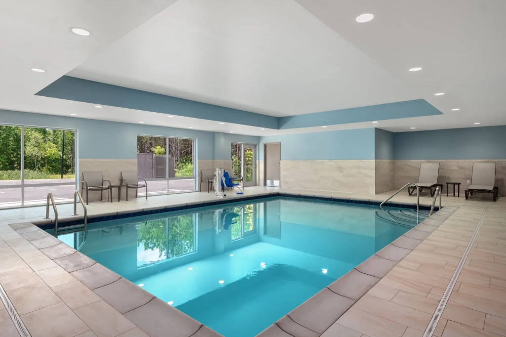 Holiday Inn Express & Suites Buford - Mall of Georgia by IHG