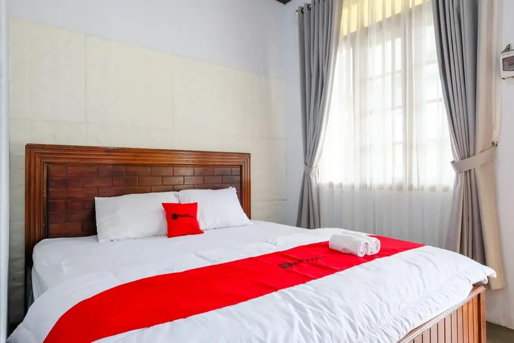 RedDoorz at Bluerose Homestay Tambi Dieng