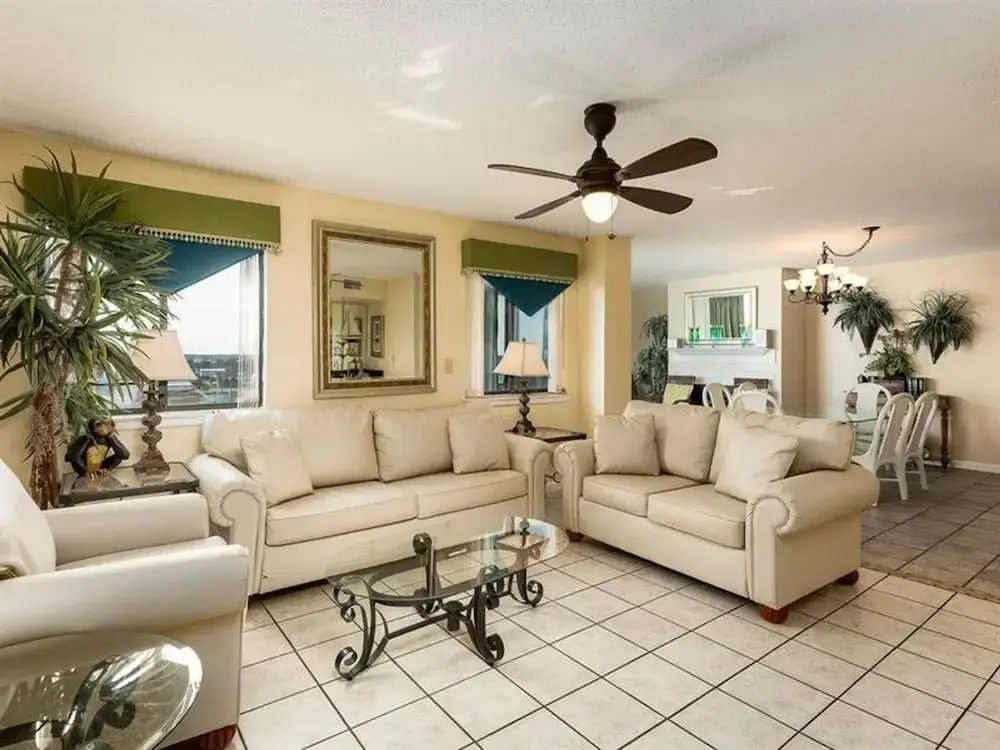 The Whaler 7B by Meyer Vacation Rentals