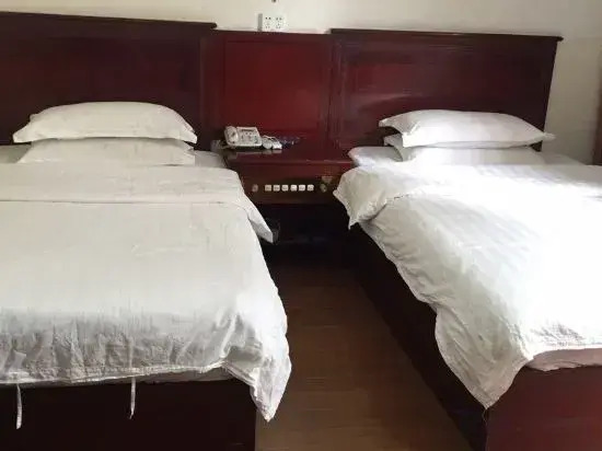 Ningyuan Yinfeng Hotel