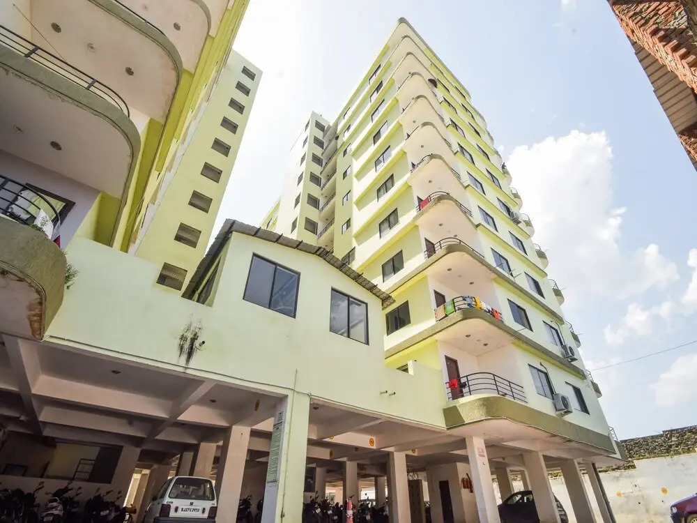 OYO 18861 Home Mount View Stay Goverdhan Villas