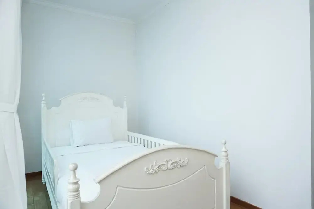 Big and Cozy 2BR Apartment at Ancol Mansion