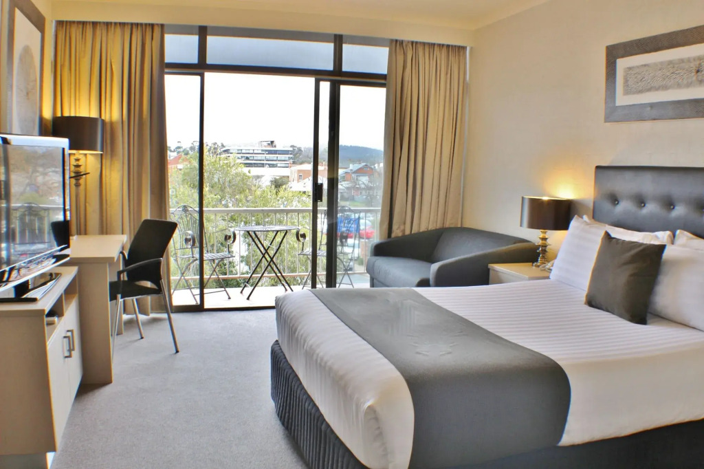 Pavilion Hotel Wagga Wagga