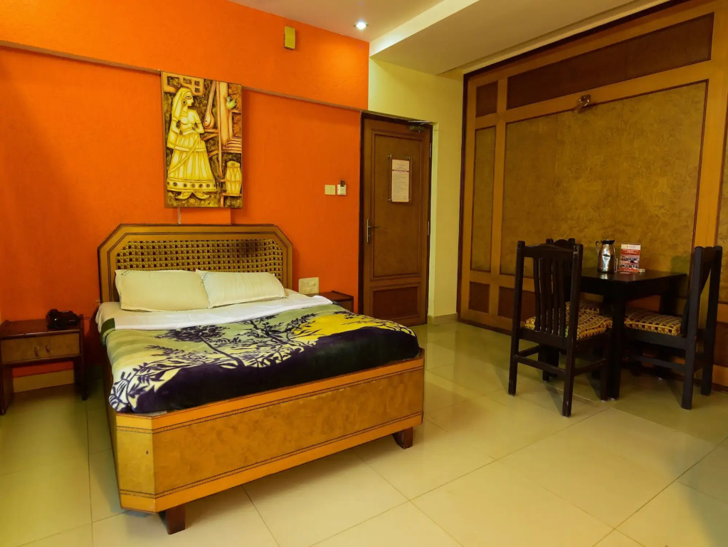 Hotel Ashlesh Manipal