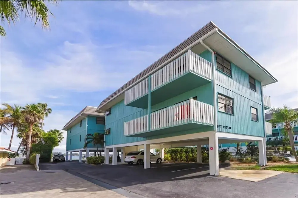 Bay Watch 1A 2 Bedrooms 2 Bathrooms Condo