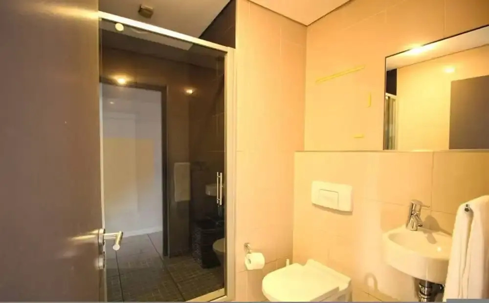 Upmarket 2bed City Retreat Close to V A Waterfront