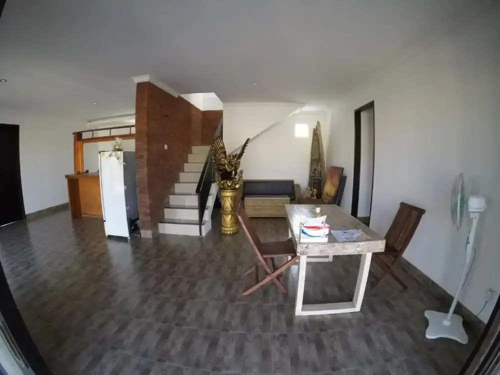 Temuku Keramas Beach Suite