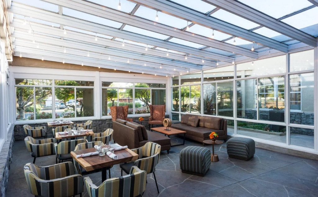 Hotel Indigo Napa Valley by IHG