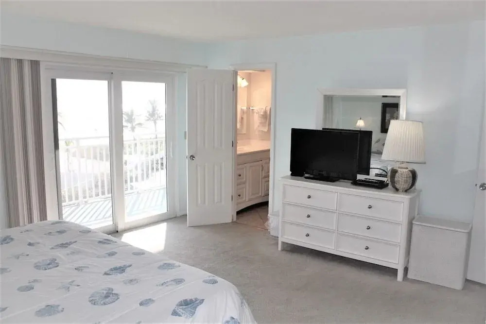 Jamaica Royale 304 - 2 Br Condo