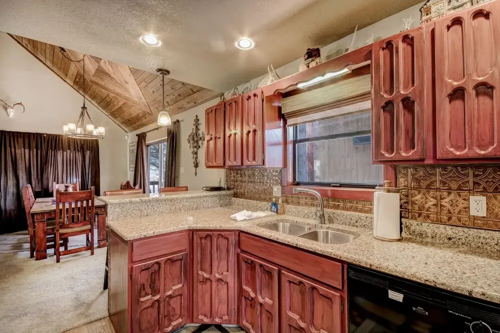 414Elkmountainmtncb Elk Mountain House