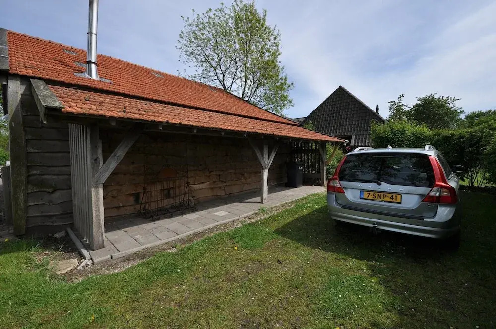 Stylish Farmhouse With Private Garden and Sauna