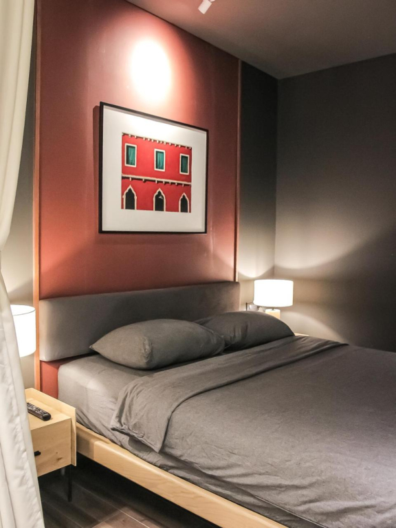 Golden Sands Service Apartment