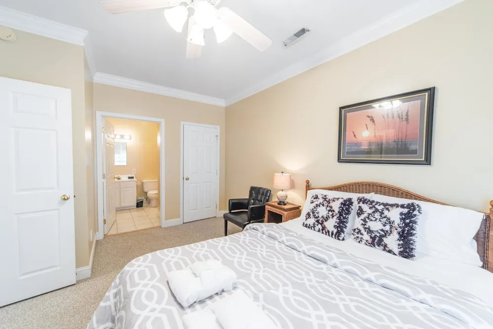 Pavilion Watch 2B 3 Bedroom Holiday Home By My Ocean Rentals