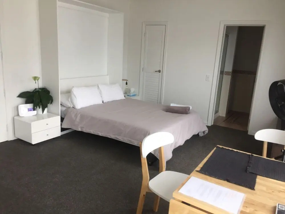 QV Viaduct Apartment