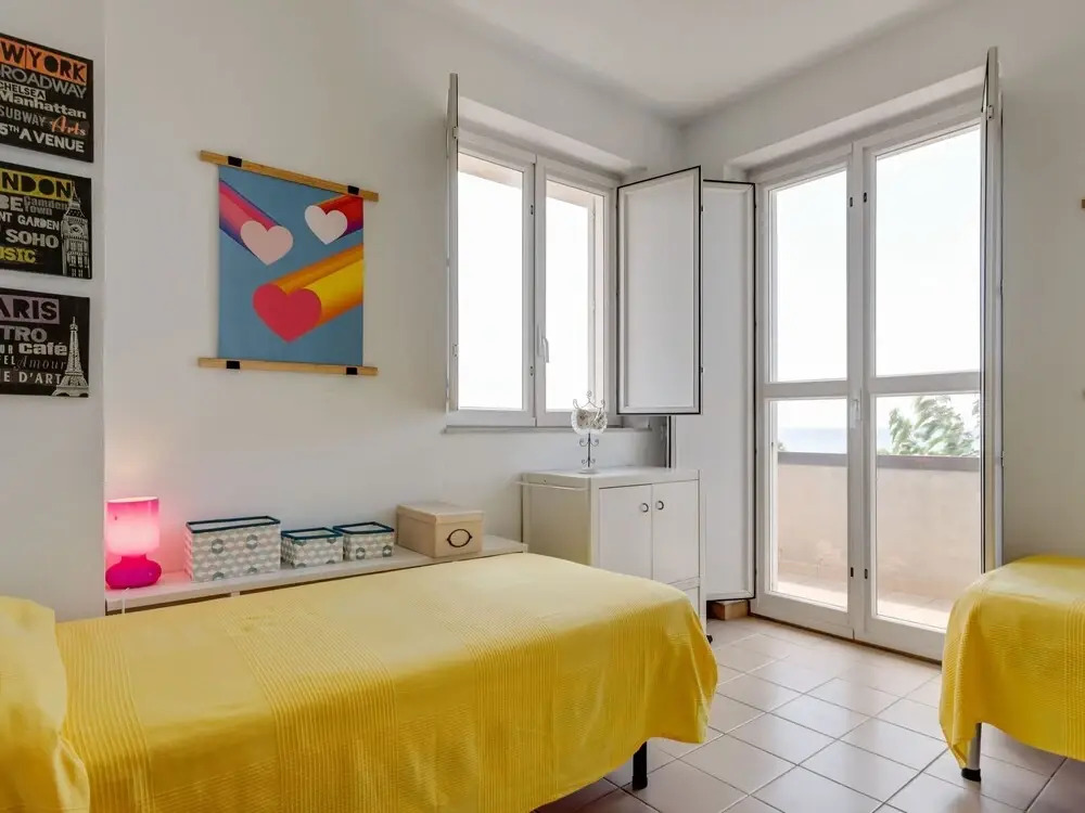 Splendid Holiday Home in Pozzallo With Garden