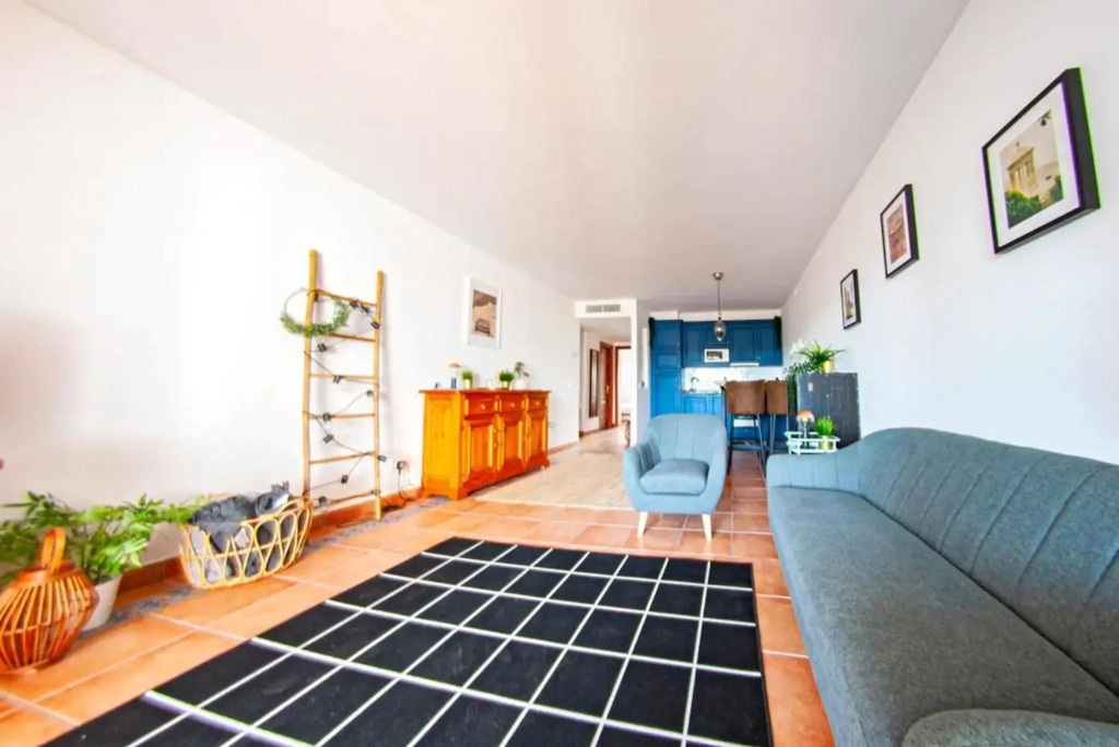 Apartamento en complejo con piscina