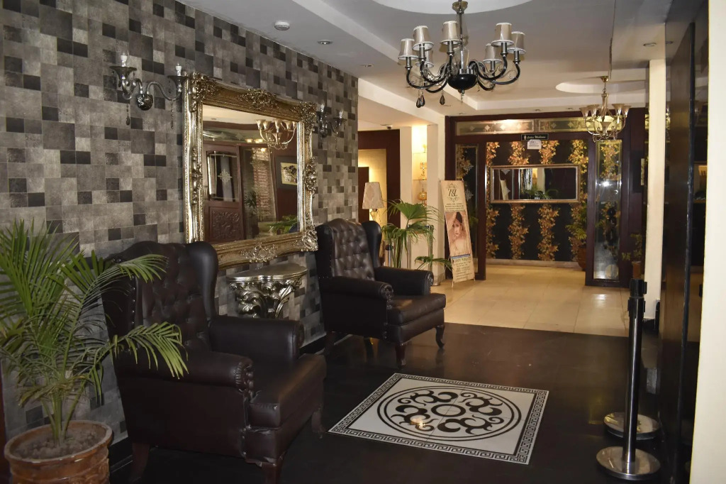Hotel Grand Arena