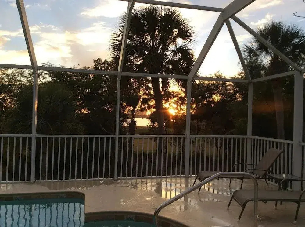 550 Inlet Drive