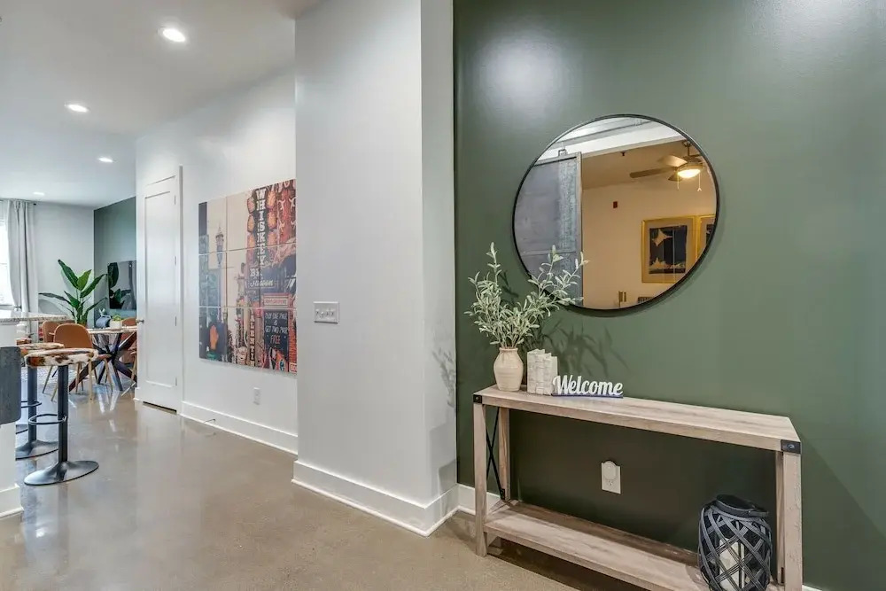 Lofts At 30th - Urban Lodge - Mins to Broadway!
