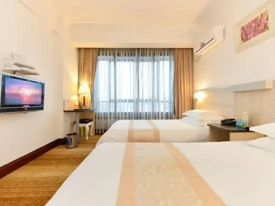 Sunkist International Hotel