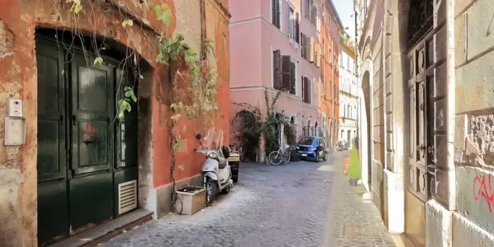 Nest at Campo De Fiori and Navona Square