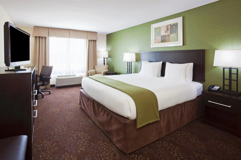 Holiday Inn Express & Suites Aberdeen by IHG