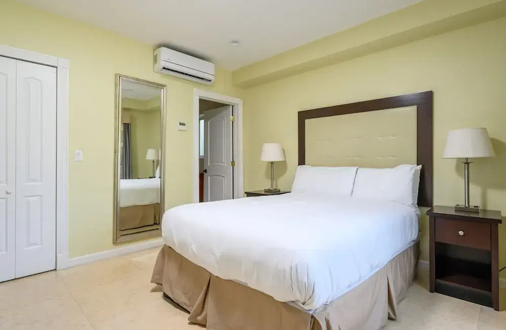 The Villas Of Las Olas Sun-kissed W/ Pool 2 Bedroom Hotel Room