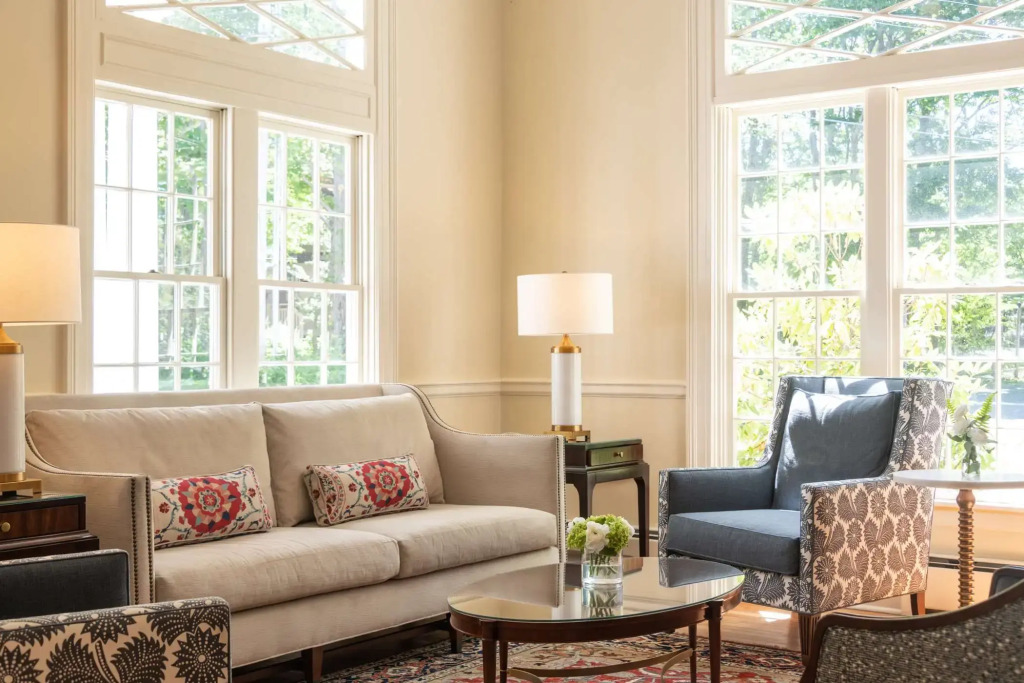 Bar Harbor Inn and Spa