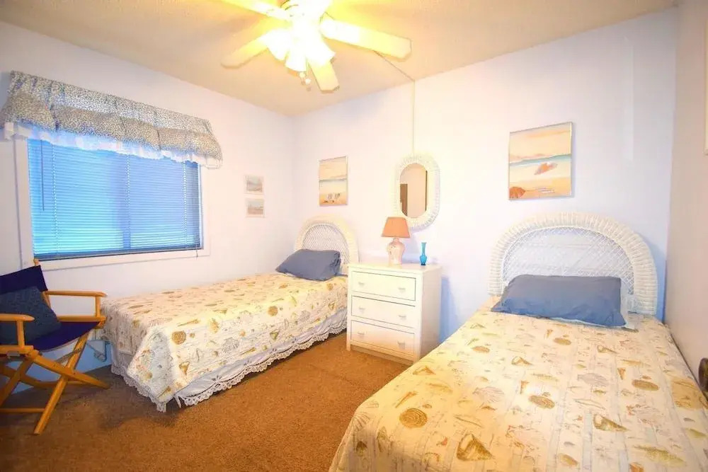 Blaire Isle 101N 2 Bedroom Condo by RedAwning
