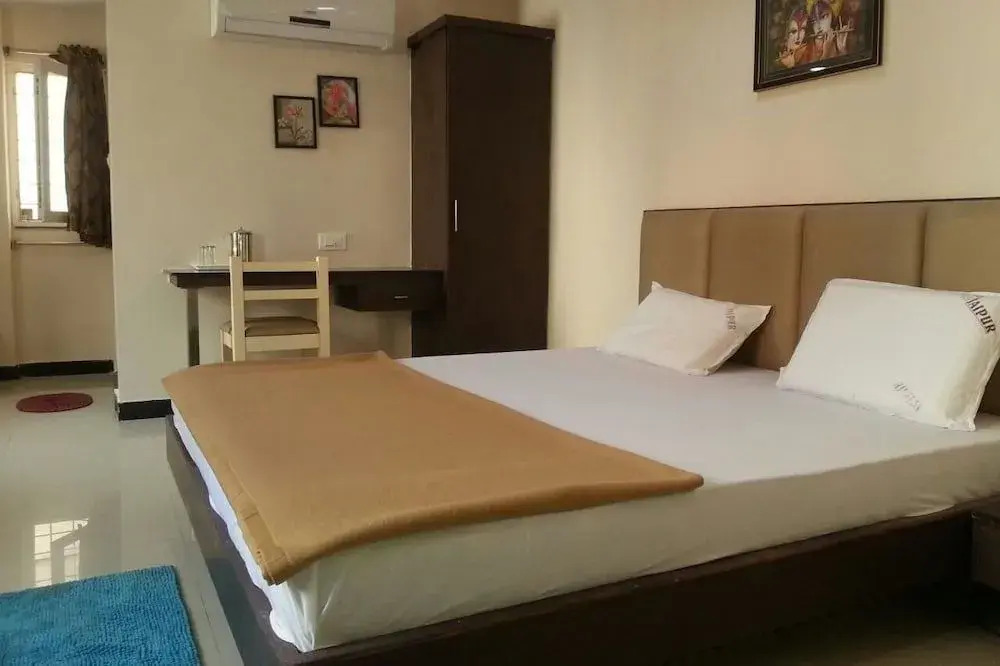Hotel Jaipur Palace