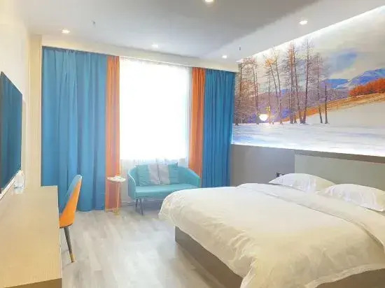 Golden Sunshine Hotel (Kuqa No.2 Middle School)
