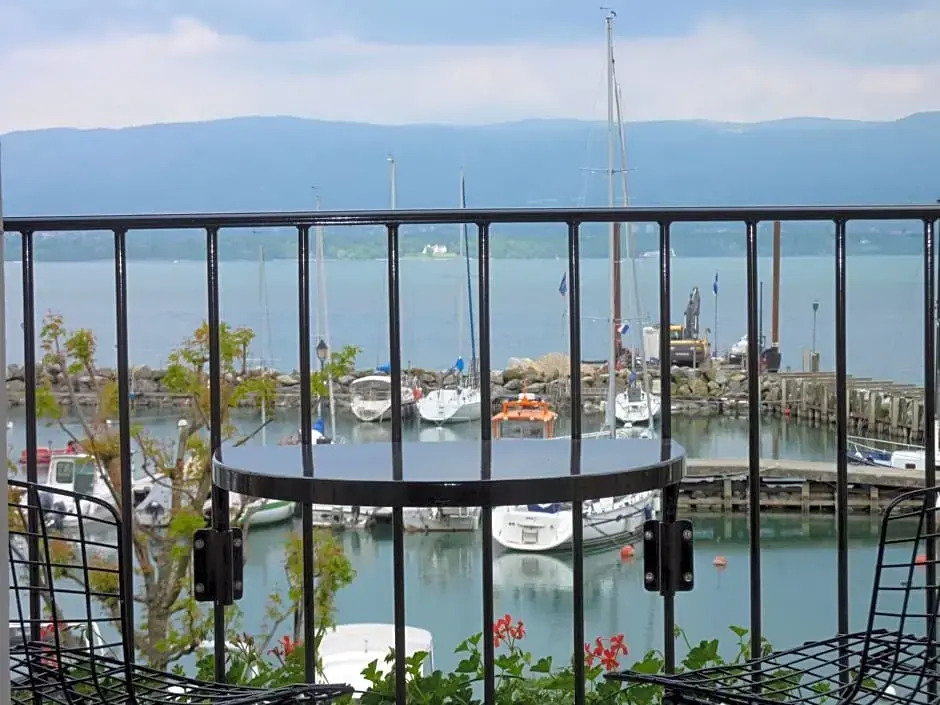 Hôtel La Riviera Victoria