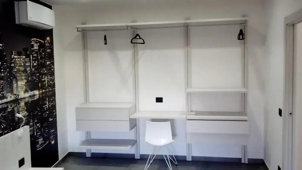 Elizabeth Apartment