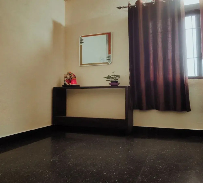 Aisiri Guest House Rooms