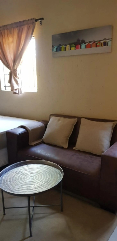 Salas Stay, Midrand