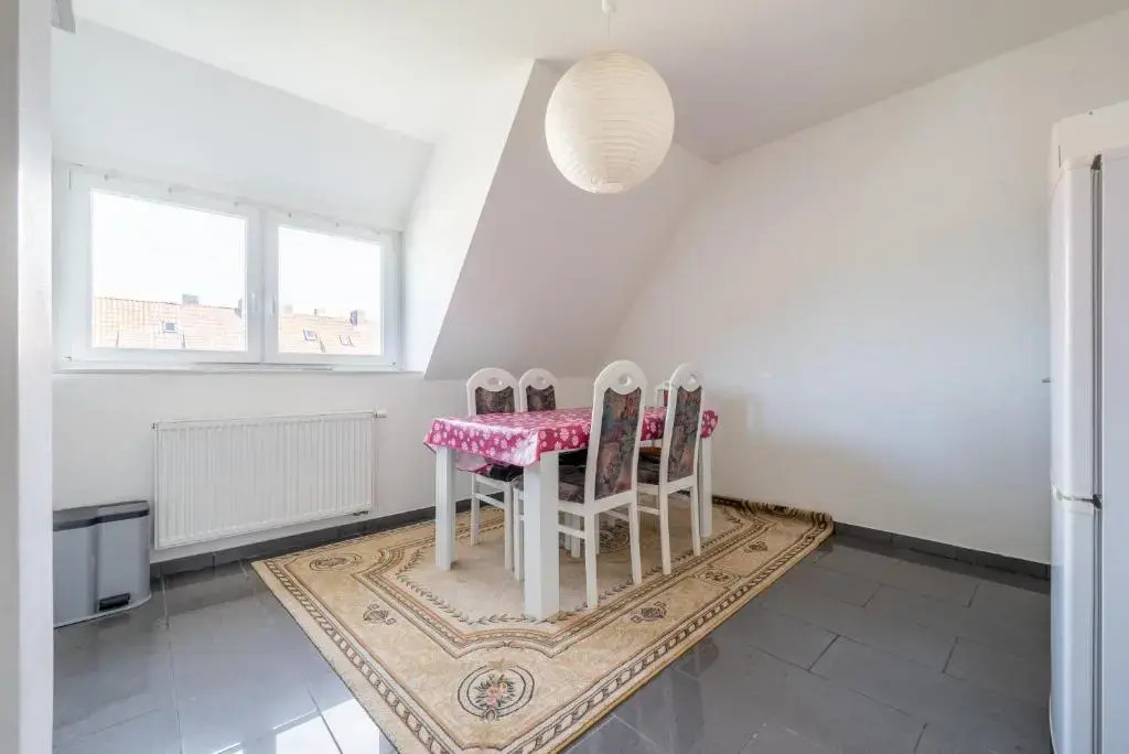 ID 5263 - Private Apartment