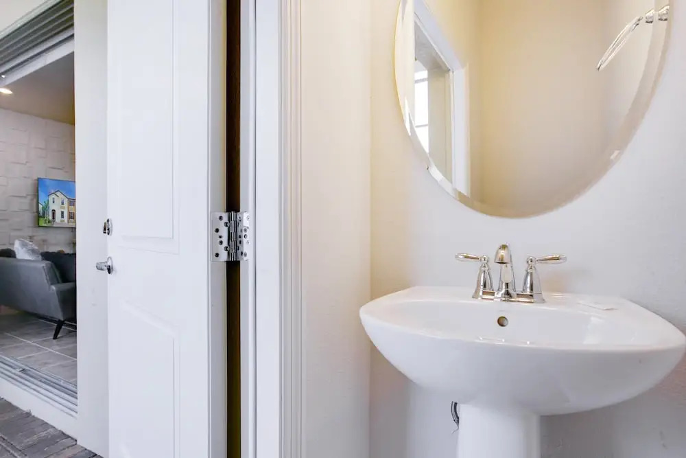 5 Bdrm 5 Bathrm Home at Solterra