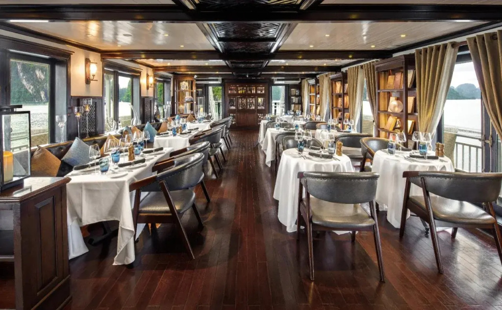 Paradise Peak Cruise
