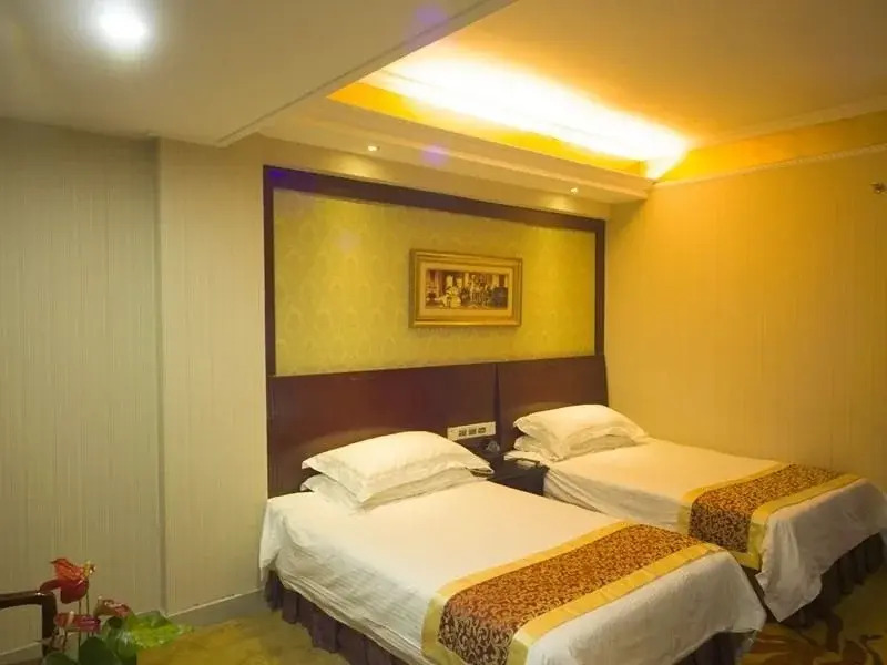 GreenTree Inn GuangDong GuangZhou Dayuan Middle Road Foreigner College Express Hotel