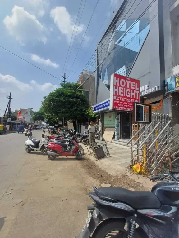 JMB Hotel Height