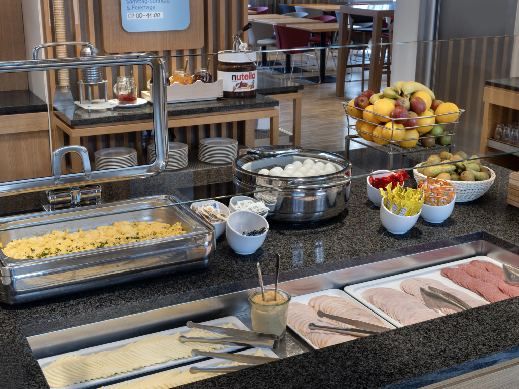 Holiday Inn Express Munich City West by IHG