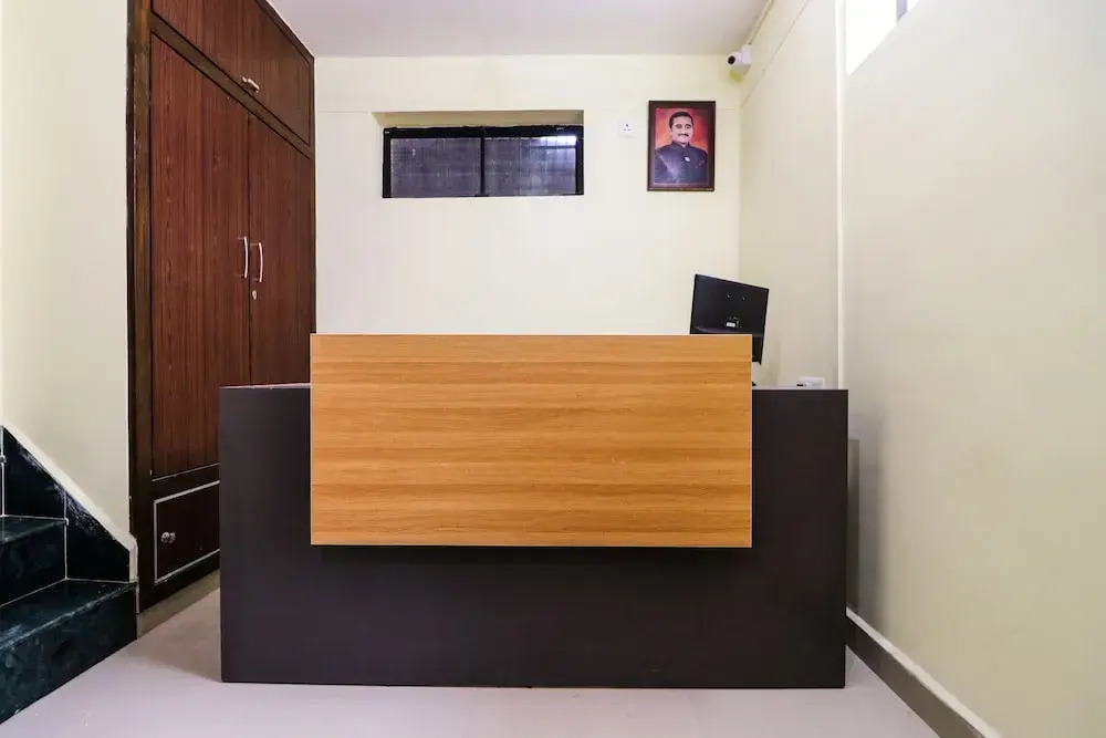 OYO FLAGSHIP 42895 Sonal's Inn
